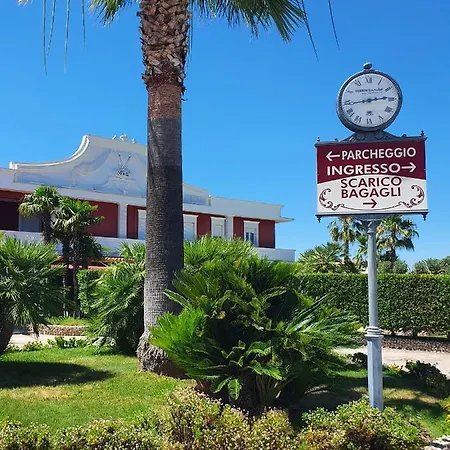 Il Quadrifoglio 3* Cerignola